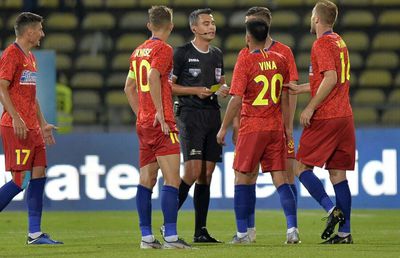 Un fotbalist trecut pe linie moartă la FCSB este cerut titular: „Jucătorul meu preferat nu joacă! Îi trebuie libertate să se exprime”