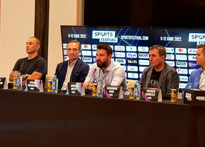 Meciul de retragere al lui Mutu » Prandelli și Hagi l-au „flancat” pe antrenorul Rapidului: „Să vă spun cum l-am cunoscut pe Gică”