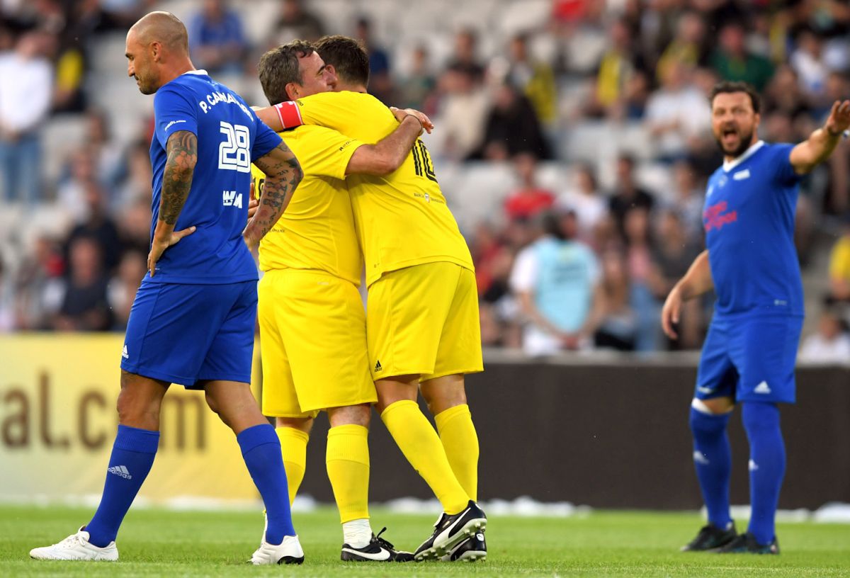 Ce au spus vedetele aduse de Mutu la Cluj: „Nu-l mai văzusem niciodată live pe Hagi”