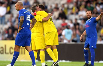 Ce au spus vedetele aduse de Mutu la Cluj: „Nu-l mai văzusem niciodată live pe Hagi”