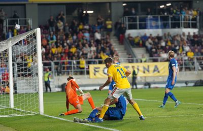 Cornel Dinu a găsit o hibă în tactica lui Edi Iordănescu: „Nici acum nu înțeleg”