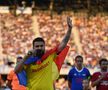 3-3 la meciul de retragere al lui Mutu » „Briliantul” a marcat din pasa lui Hagi, apoi a schimbat echipa. Imagini tari de pe Cluj Arena