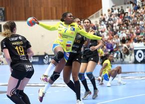 Al 4-lea transfer al verii la CSM București » O campioană olimpică a semnat cu „tigroaicele”