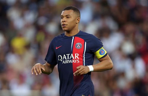 PSG i-a dat un ultimatum lui Kylian Mbappe: ori prelungește contractul scadent vara viitoare, ori va fi vândut vara aceasta