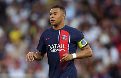 Șocul de la miezul nopții! L'Equipe anunță: PSG vrea să-l vândă urgent pe Mbappe! De ce s-a schimbat total situația