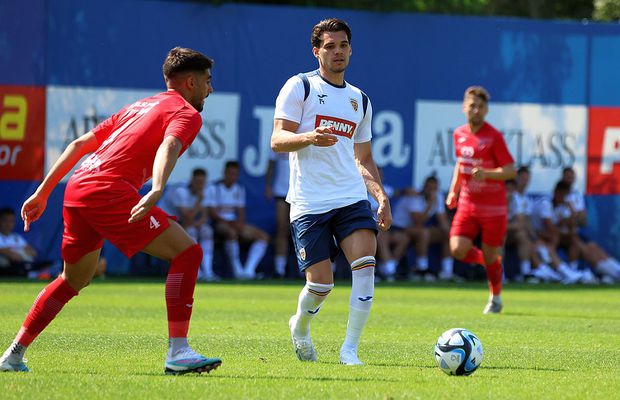 Dezvăluiri din interior despre nivelul la care e Ianis Hagi » Cum s-a descurcat în amicalul naționalei: „M-am uitat foarte atent la el”