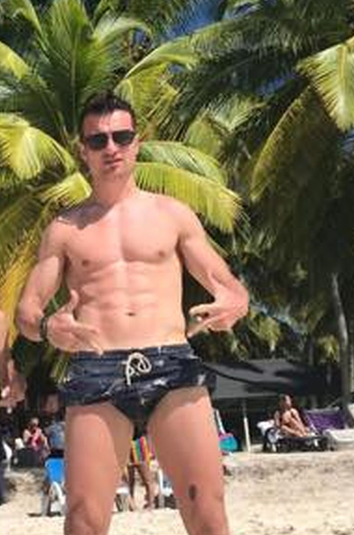 Bogdan Aldea, un pachet de mușchi la 42 de ani!