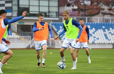 Golgheterul din Kosovo, convocat de urgență pentru meciul cu România. A fost dorit de CFR Cluj și de FCU Craiova