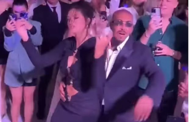 Antonia, în ipostaze spectaculoase la nunta lui Cristi Manea » Artista a făcut show pe manele și a fost taxată pentru ce a spus