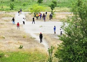 Cine sunt oamenii care joacă un sport care nu s-a văzut în România într-un loc care nu a existat până acum câțiva ani?