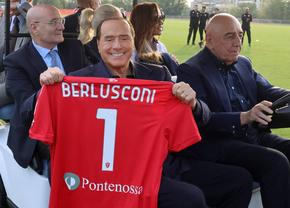 Cristian Gațu a fost prieten cu Silvio Berlusconi și i-a antrenat fiul în Italia: „Mi-a trimis 20.000 de dolari la bancă, plus trei TIR-uri mari cu echipament!”