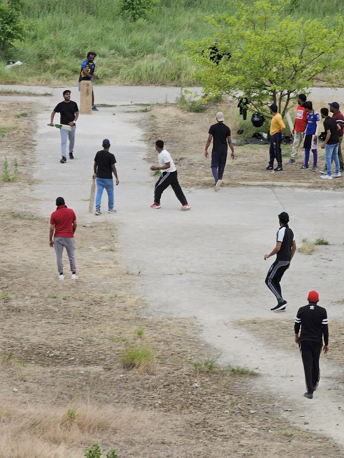 Cine sunt oamenii care practică un sport ce nu s-a văzut în România într-un loc care nu a existat până acum câțiva ani?