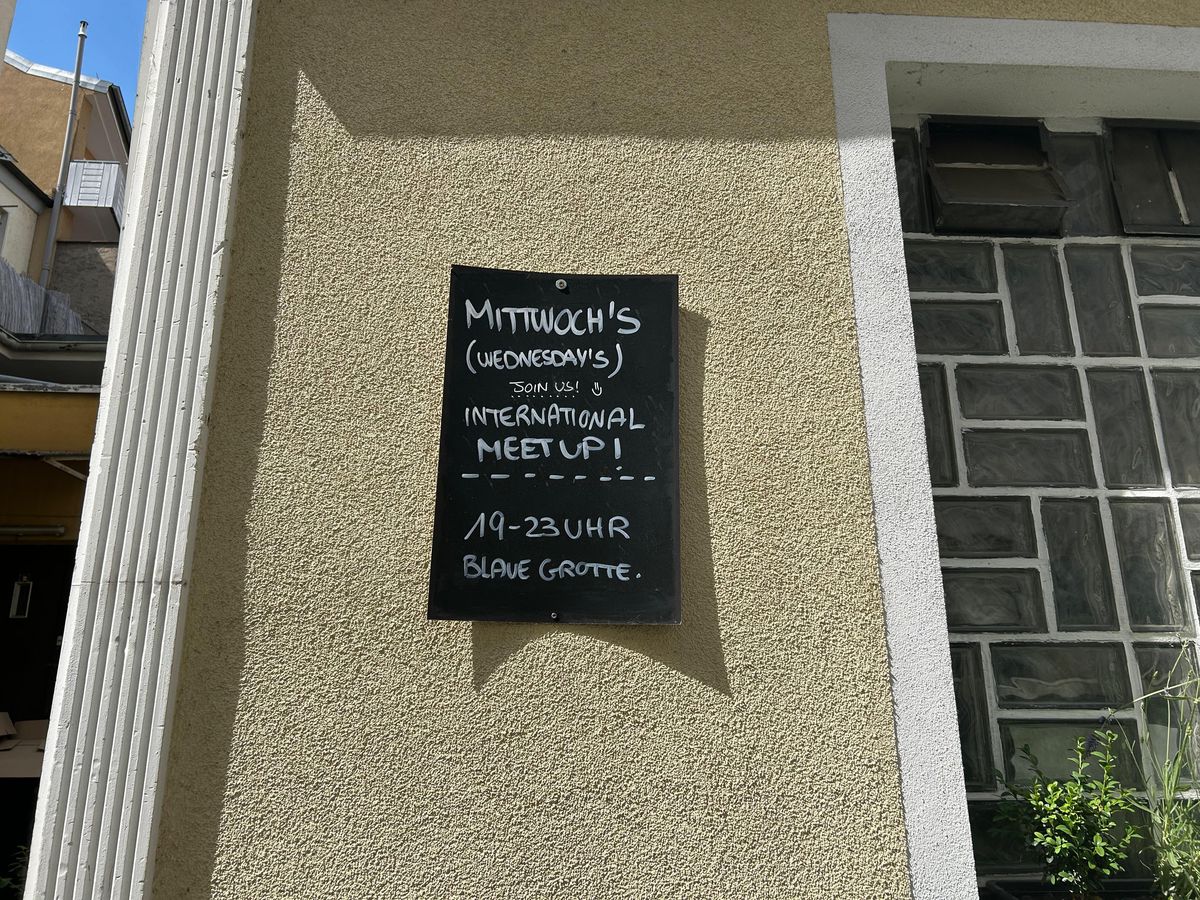 Am intrat în bucătăria PRIMEI pizzerii deschise în Germania, veche de 7 decenii » Pizza „Capri”, de la A la Z: imaginile spun totul