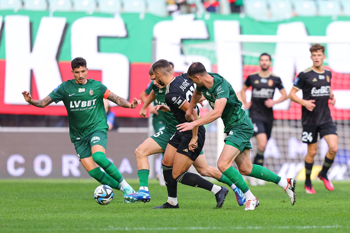 Oțelul a oficializat al patrulea transfer al verii. Cu el vrea Dorinel Munteanu să atace play-off-ul