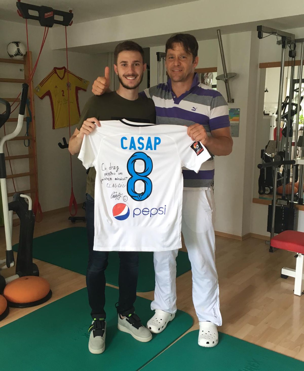 Timișoreanul care repară oameni! » L-am găsit în Nurnberg pe doctorul fugit din România care l-a vindecat și pe starul lui Arsenal: „Nu sunt Harap-Alb, dar pot să ajut”