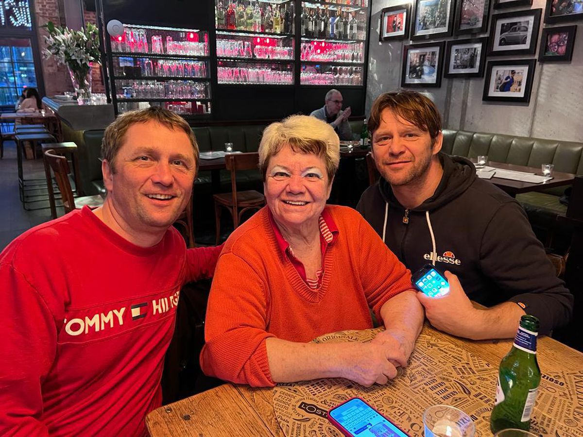 Timișoreanul care repară oameni! » L-am găsit în Nurnberg pe doctorul fugit din România care l-a vindecat și pe starul lui Arsenal: „Nu sunt Harap-Alb, dar pot să ajut”