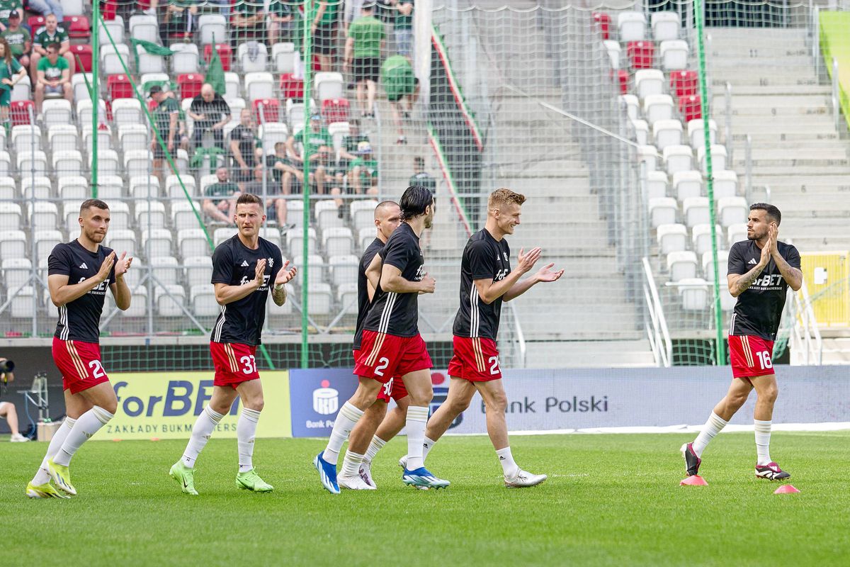 Oțelul a oficializat al patrulea transfer al verii. Cu el vrea Dorinel Munteanu să atace play-off-ul