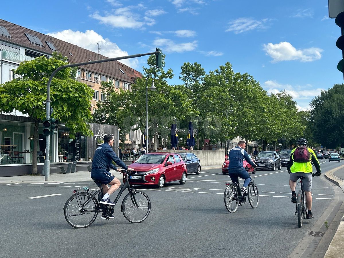 Bicicleanu » Răzvan Burleanu și capii FRF, „la pedale” prin Wurzburg. Imaginile surprinse de GSP