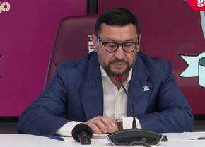 „Comisarul Moldovan” a început să citească de pe foaie la prezentarea-maraton la Rapid + Dan Șucu l-a descris în 6 cuvinte
