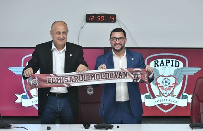 „Comisarul Moldovan” a început să citească de pe foaie la prezentarea-maraton la Rapid + Dan Șucu l-a descris în 6 cuvinte