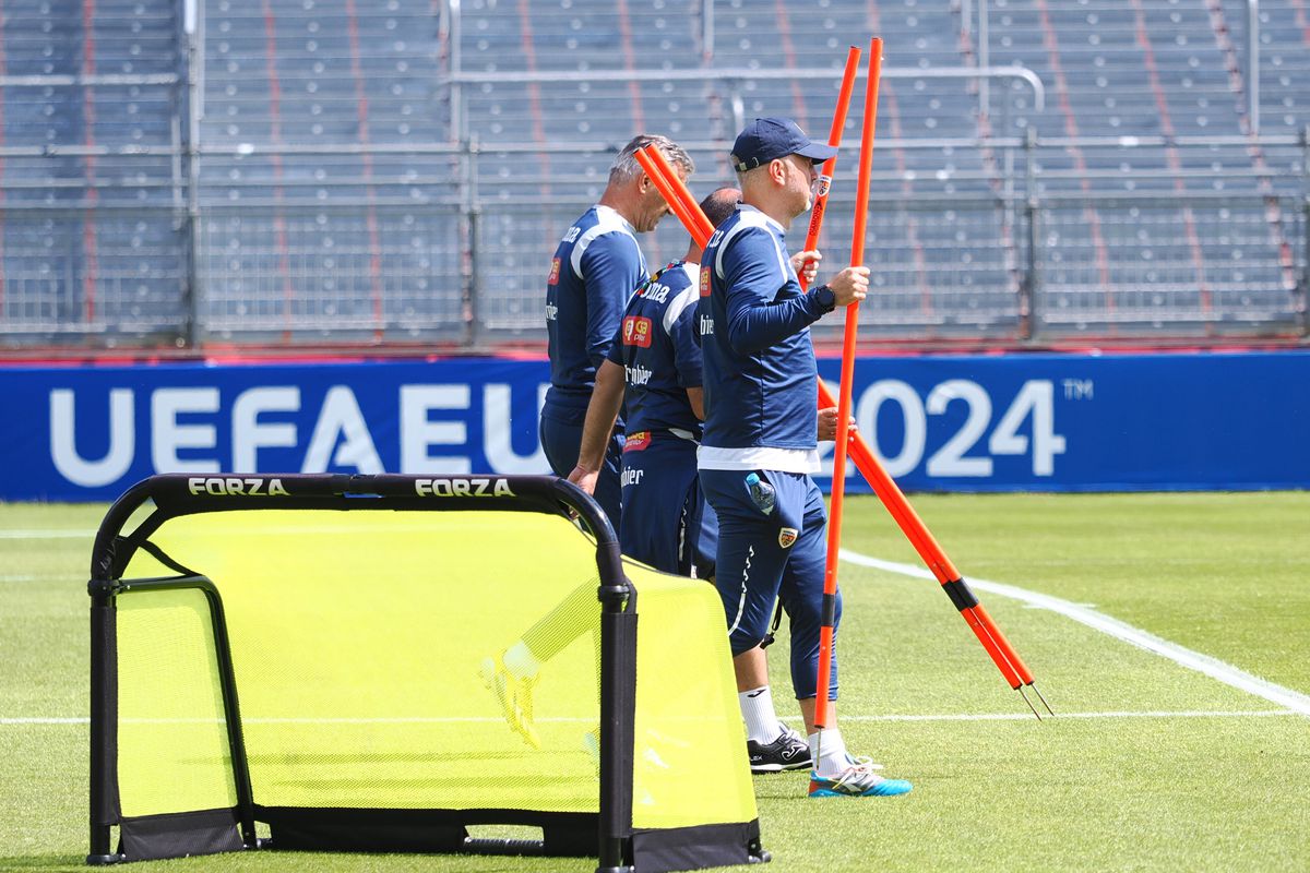 Edward Iordănescu la antrenamentul din 12 iunie al echipei naționale de la Würzburg