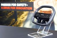 ZF LIFETEC aduce noutăţi în industria auto » A regândit poziționarea airbag-ului din volan