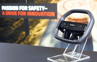 ZF LIFETEC aduce noutăţi în industria auto » A regândit poziționarea airbag-ului din volan