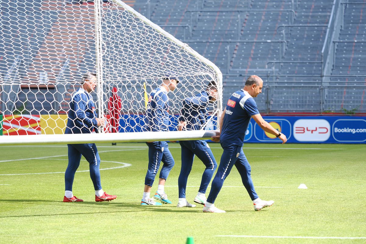 Edward Iordănescu la antrenamentul din 12 iunie al echipei naționale de la Würzburg