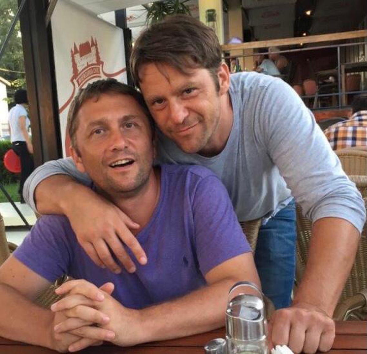 Timișoreanul care repară oameni! » L-am găsit în Nurnberg pe doctorul fugit din România care l-a vindecat și pe starul lui Arsenal: „Nu sunt Harap-Alb, dar pot să ajut”