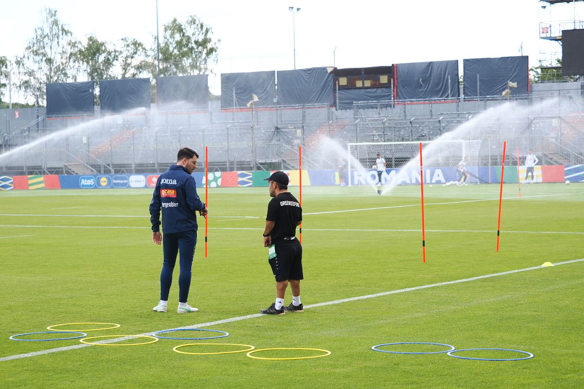 Edward Iordănescu e nemulțumit de starea terenului