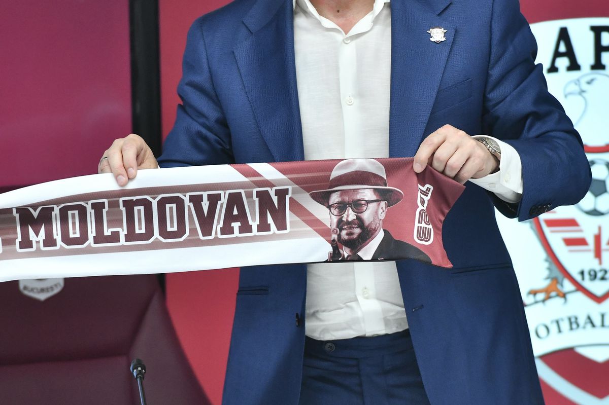 „Comisarul Moldovan” a început să citească de pe foaie la prezentarea-maraton la Rapid + Dan Șucu l-a descris în 6 cuvinte