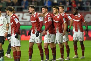 Scandal la Rapid » A refuzat împrumutul și este INTERZIS la antrenamente: detalii incredibile