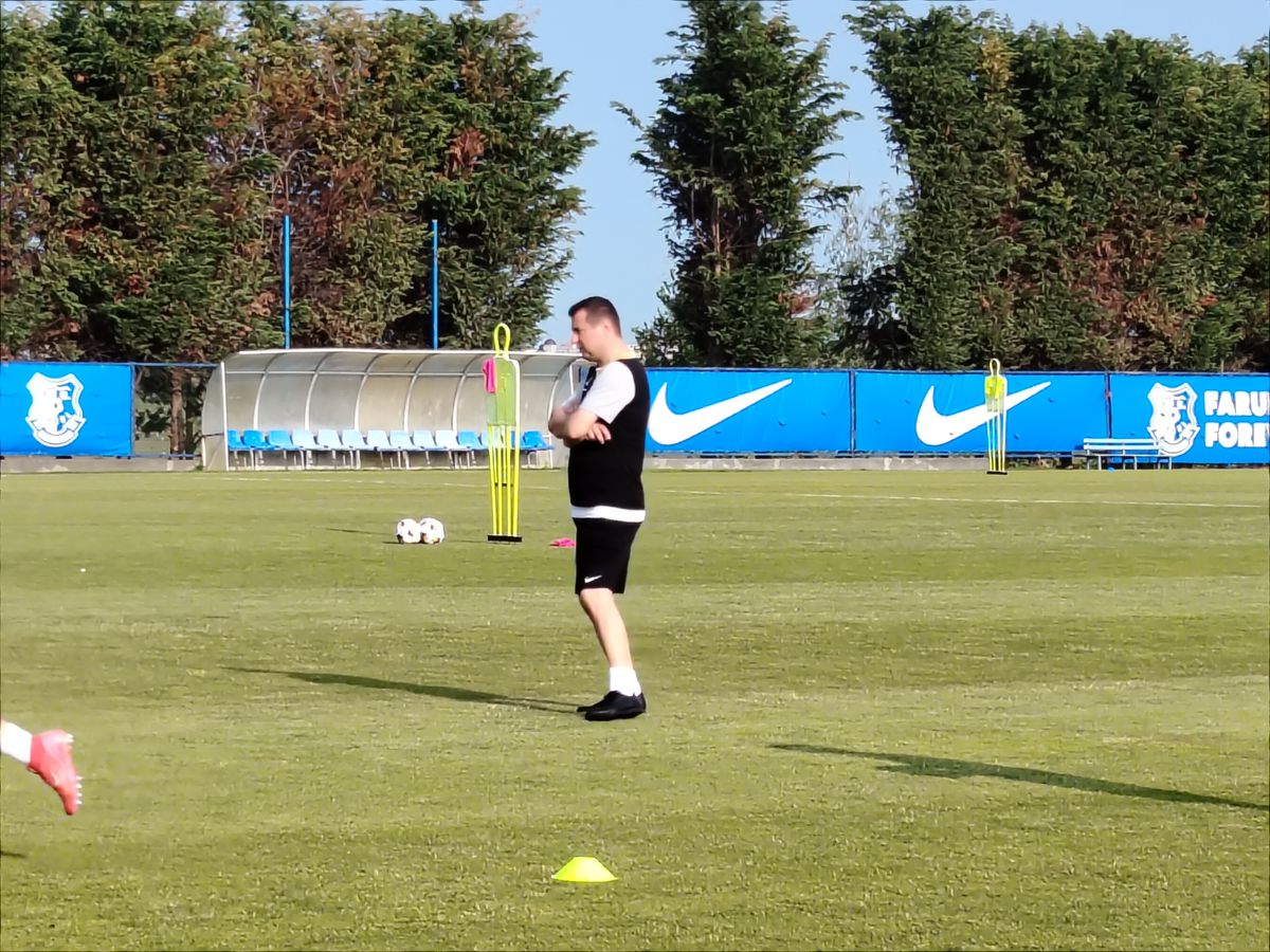 Schimbări masive la Farul, în ziua reunirii » 10 jucători sunt „PA” + prezență-surpriză: fotbalist cotat la 1,2 milioane de euro