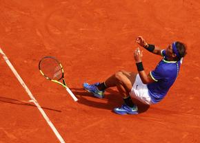 O rachetă a lui Rafael Nadal, cea mai scumpă din istorie! » S-a vândut cu suma-record de 157.000 de euro