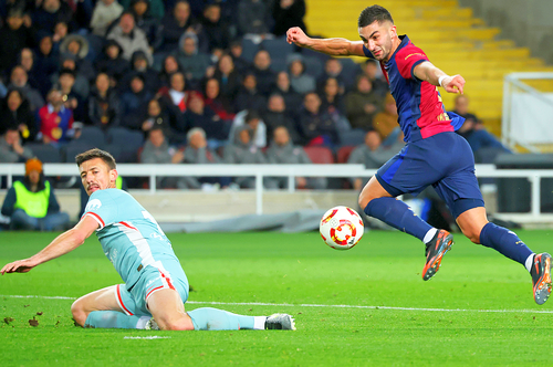 FC Barcelona a scăpat de fundașul Clement Lenglet. Foto: Imago