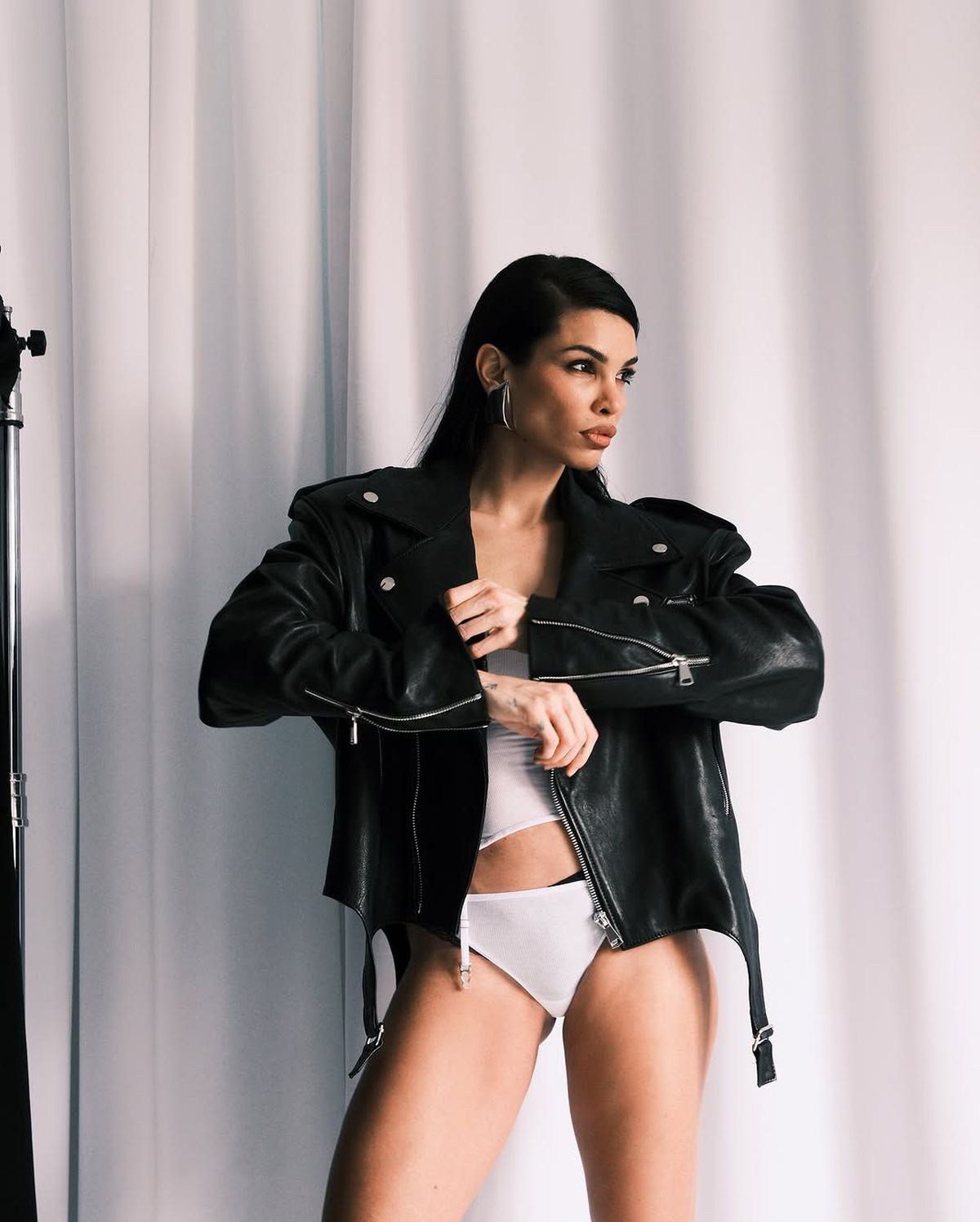 Jovana Djordjevic face senzație în Serbia