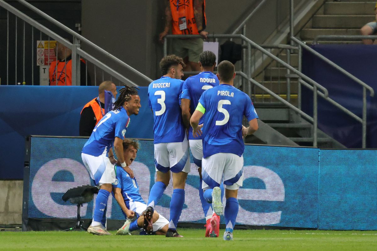 Imagini bune de la Italia U21 - România U21