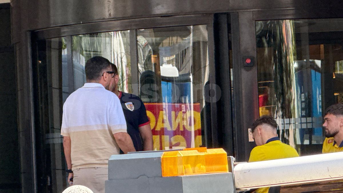 A doua zi după penalty-ul ratat cu Italia, Louis Munteanu a fost băgat „în ședință” de oficialii FRF, chiar în fața hotelului