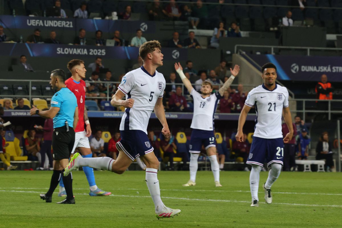 „Drăgușin e un monstru!” » Interviu EXCLUSIV cu coechipierul românului de la Tottenham: „Mi-a făcut treaba mai ușoară”