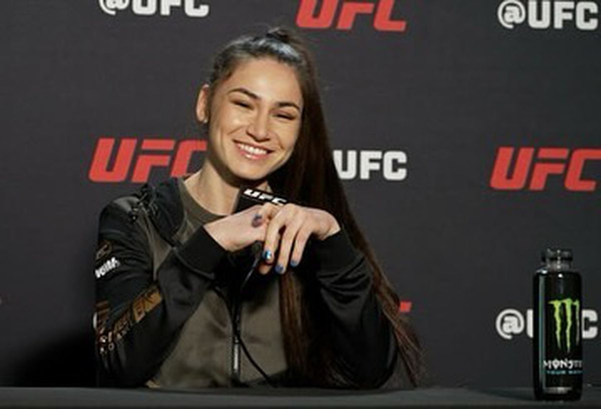 Luptătoarea româncă din UFC a spus „DA” » Cine e alesul