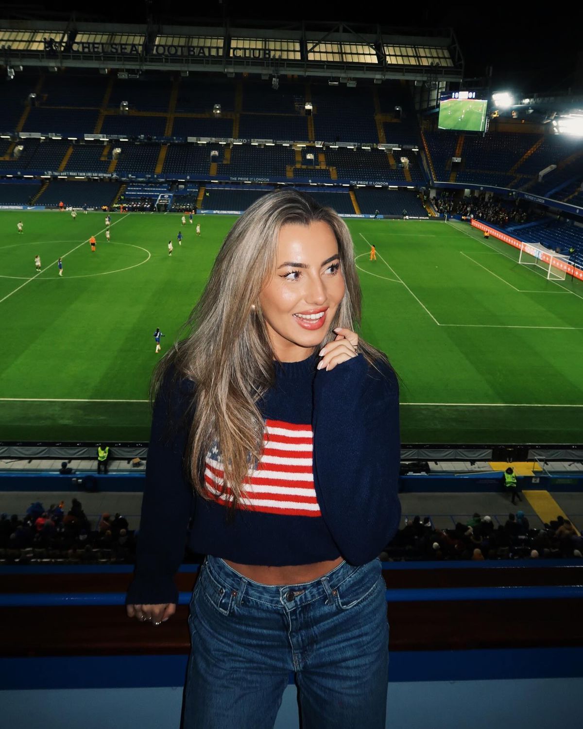 Jurnalista care a încins atmosfera în Slovacia! Cum a apărut blonda la Euro U21