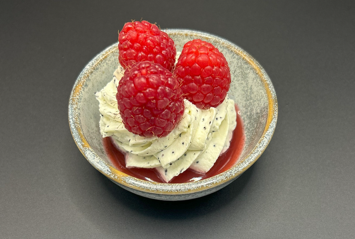 VIP la Euro U21 » Cum arată meniul Michelin de la meciuri: de la iepure cu dulceață de caise la șalău cu fenicul copt! Imaginile sunt savuroase