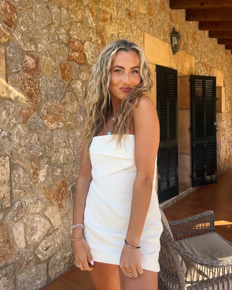 Ellie Collins, jurnalistă de la Channel 4 Sport UK a fost prezentă la Cehia - Anglia, Under 21