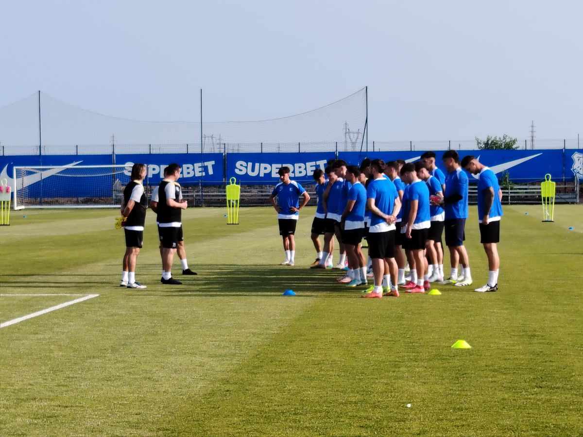 Schimbări masive la Farul, în ziua reunirii » 10 jucători sunt „PA” + prezență-surpriză: fotbalist cotat la 1,2 milioane de euro