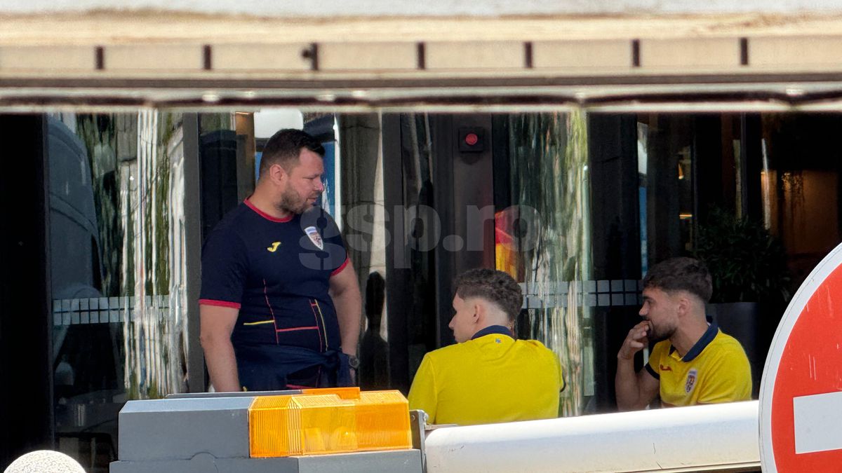 A doua zi după penalty-ul ratat cu Italia, Louis Munteanu a fost băgat „în ședință” de oficialii FRF, chiar în fața hotelului