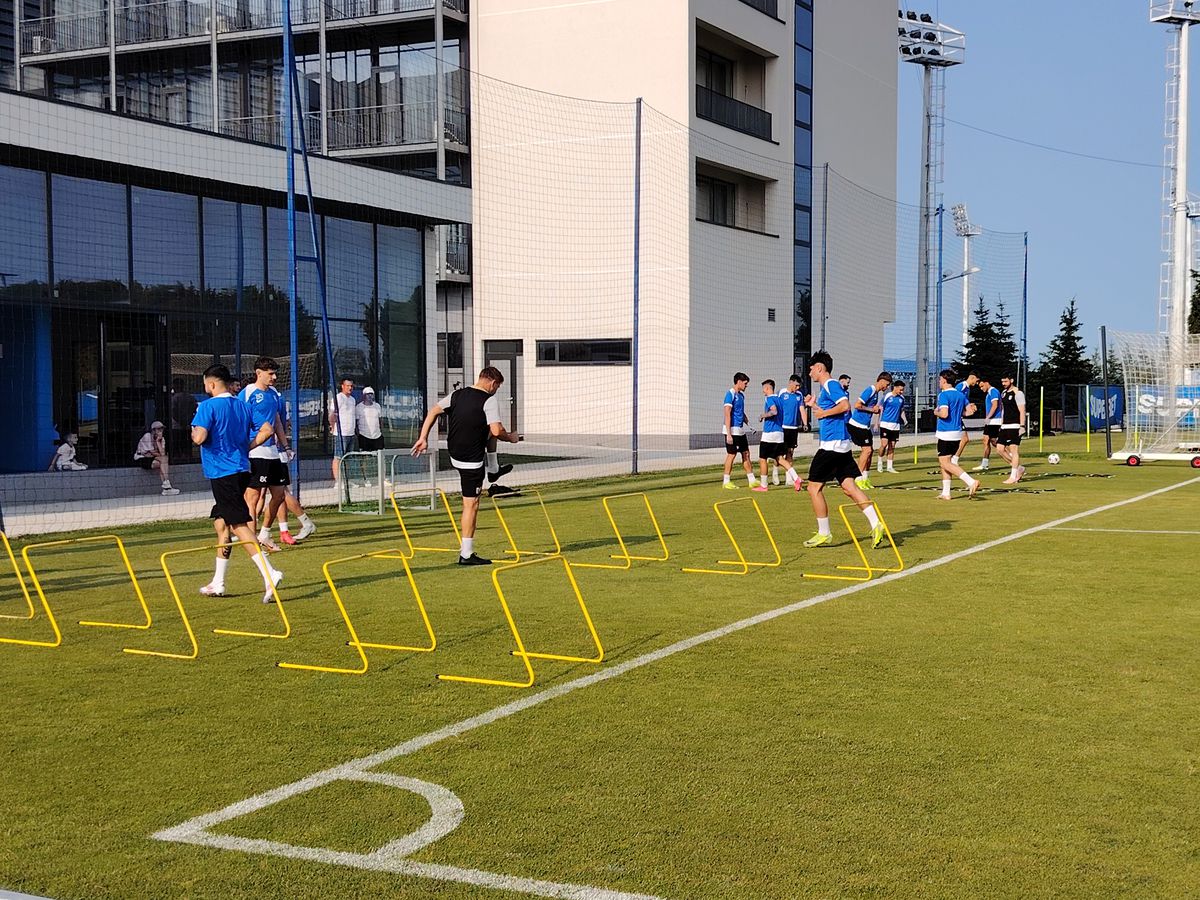 Schimbări masive la Farul, în ziua reunirii » 10 jucători sunt „PA” + prezență-surpriză: fotbalist cotat la 1,2 milioane de euro