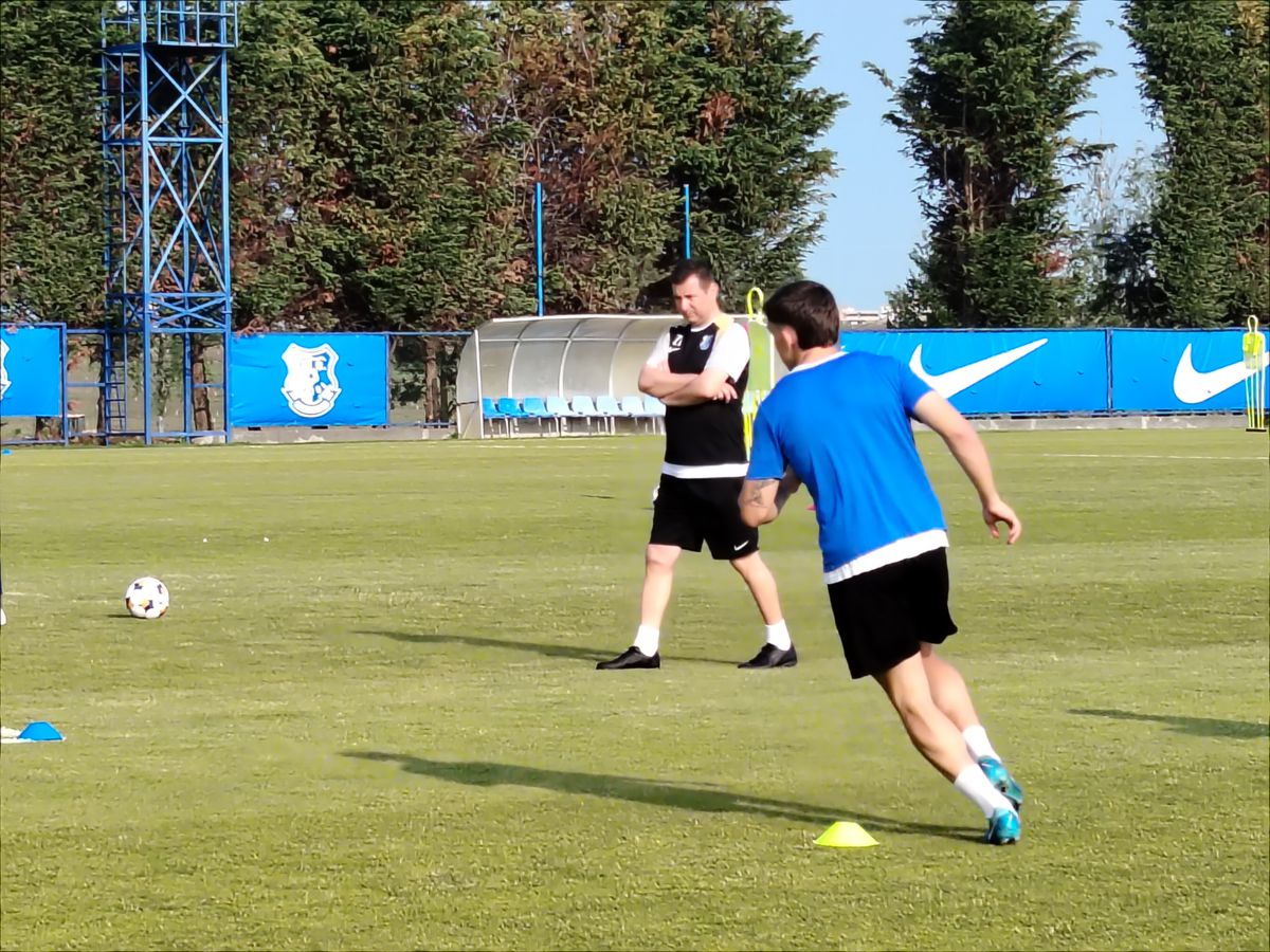 Schimbări masive la Farul, în ziua reunirii » 10 jucători sunt „PA” + prezență-surpriză: fotbalist cotat la 1,2 milioane de euro