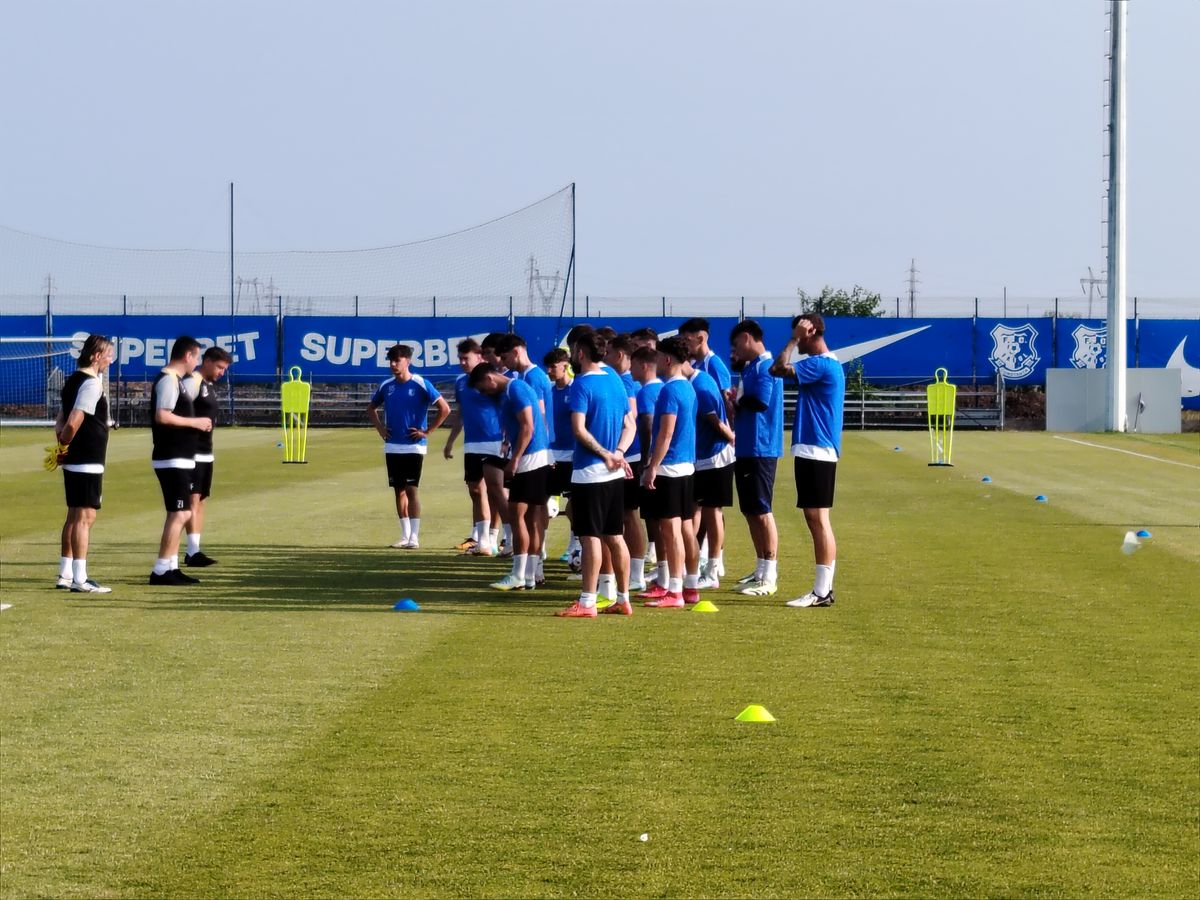 Schimbări masive la Farul, în ziua reunirii » 10 jucători sunt „PA” + prezență-surpriză: fotbalist cotat la 1,2 milioane de euro