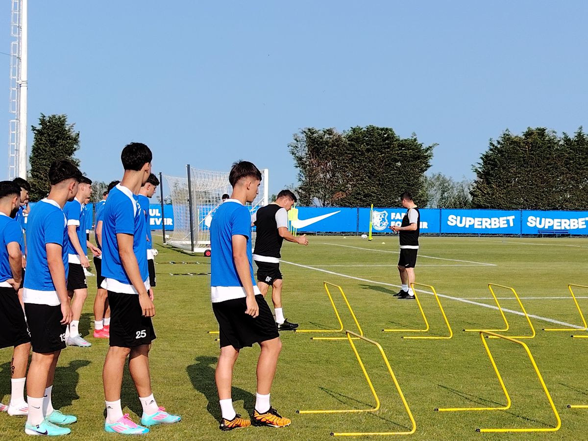 Schimbări masive la Farul, în ziua reunirii » 10 jucători sunt „PA” + prezență-surpriză: fotbalist cotat la 1,2 milioane de euro