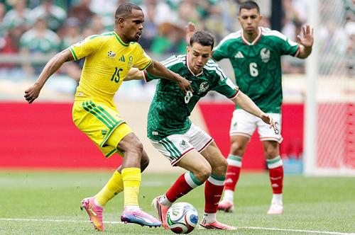 Alvaro Fidalgo, cu numărul 8 // foto: Imago Images